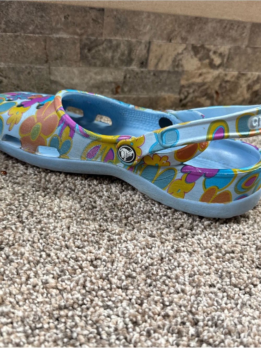 CROCS Womens 10 Floral Strap Clog - Light Blue Multi Colored GUC - Picture 6 of 7